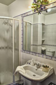 Giaggiolo Bagno